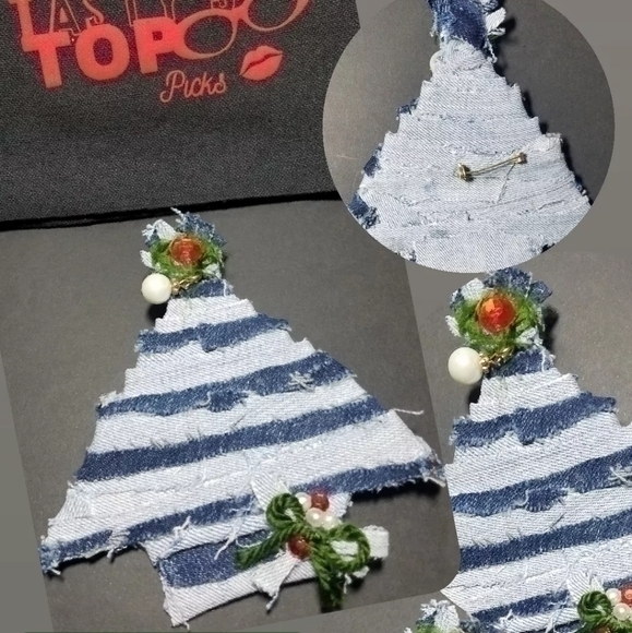 TASTY RAW EDGE DENIM "MERRY TREE" HOLIDAY TREE BROOCH PIN - Picture 1 of 4